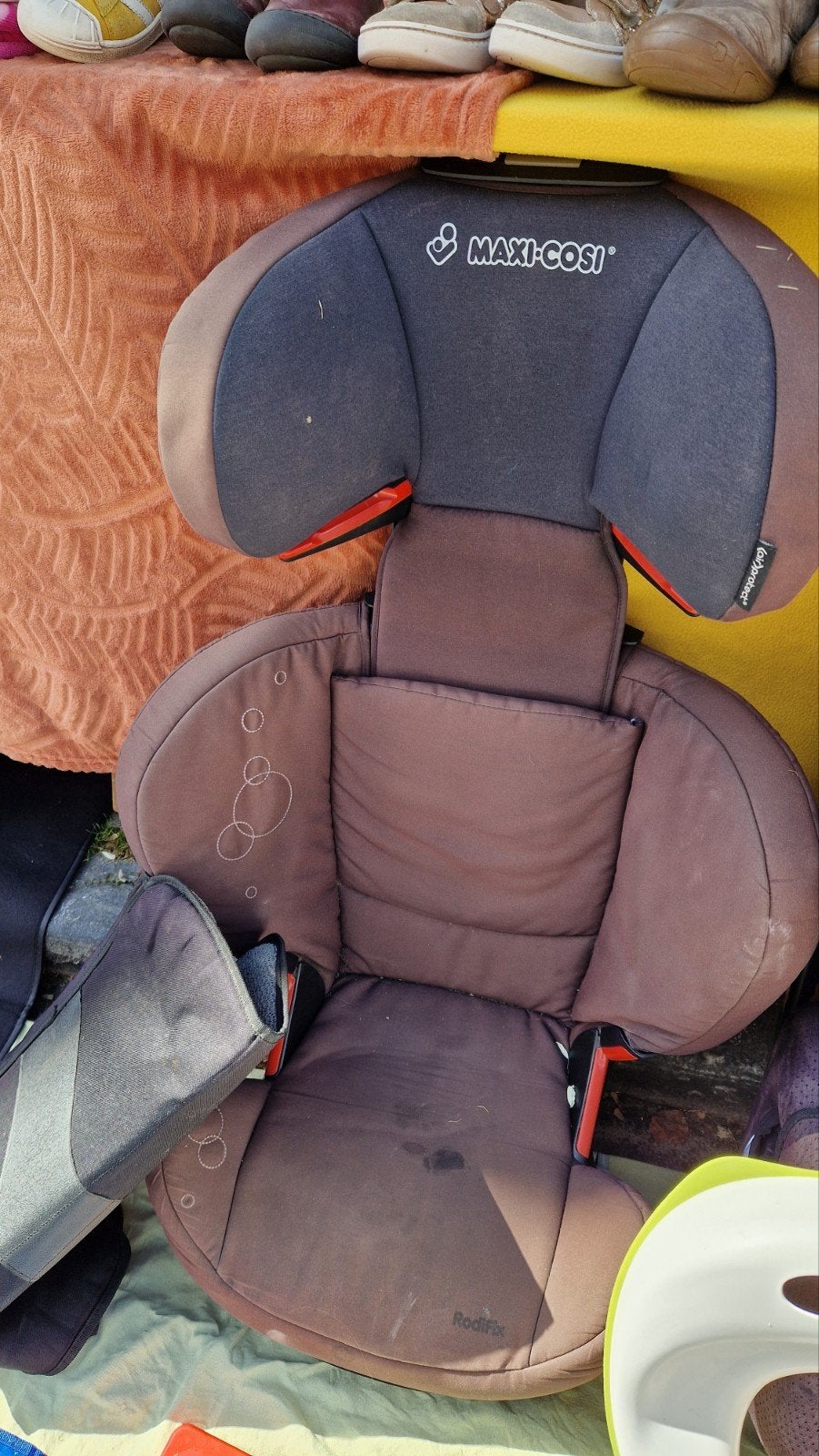 Autostoel isofix en slaapstand, Ophalen, Verstelbare rugleuning, Gebruikt, 9 t/m 36 kg