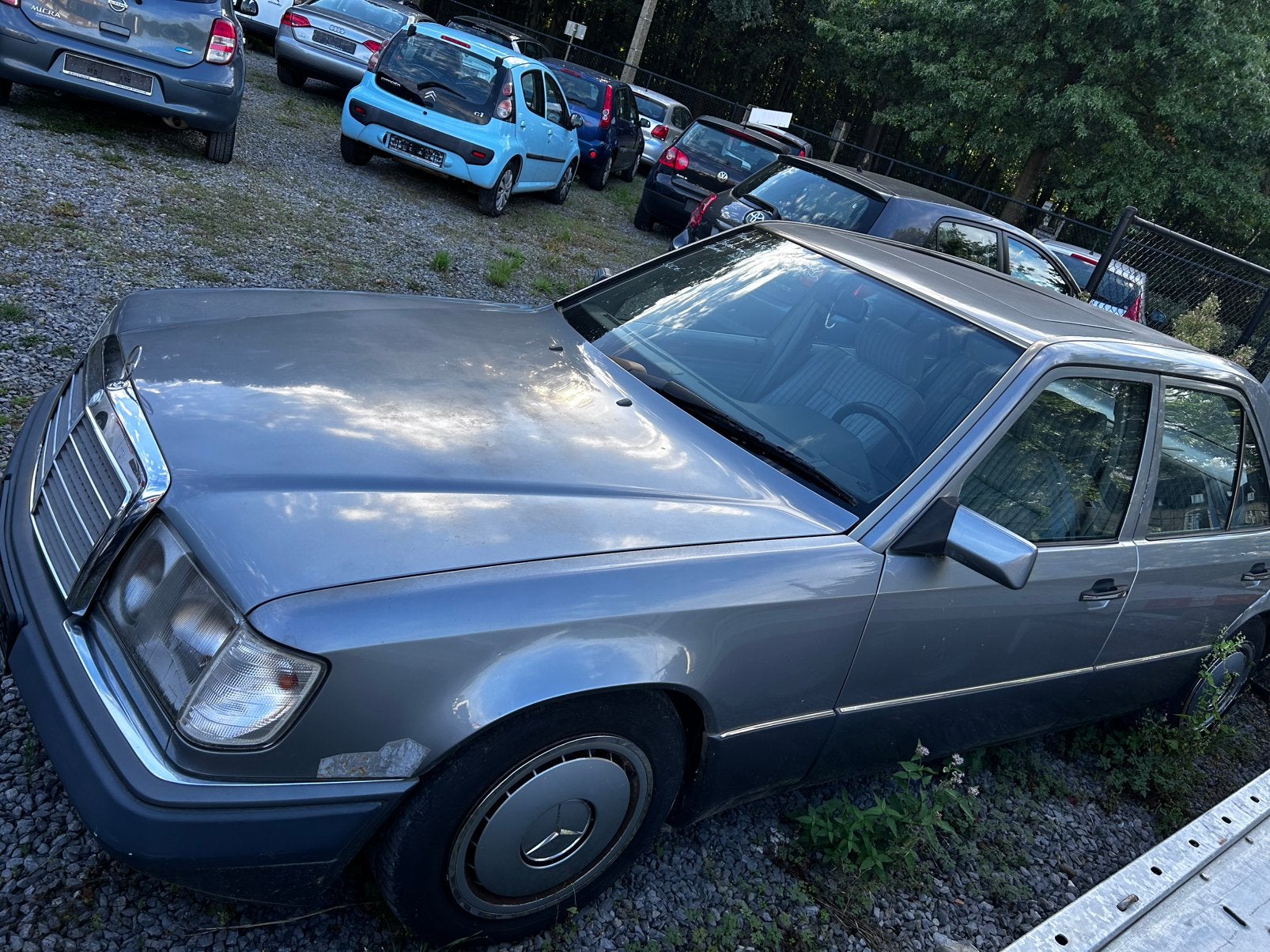 Mercedes E250 2.5 Turbo Diesel km 236 000 km d'ici 1990, Autos, Argent ou Gris, Achat, 2500 cm³, Entreprise