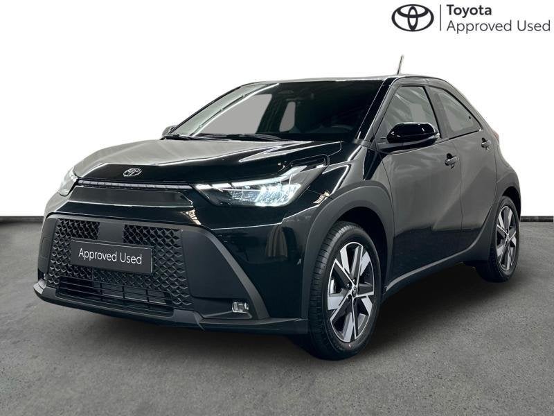 Toyota Aygo HEV Active | heated seats, Automaat, Zwart, 1490 cc, 5 deurs