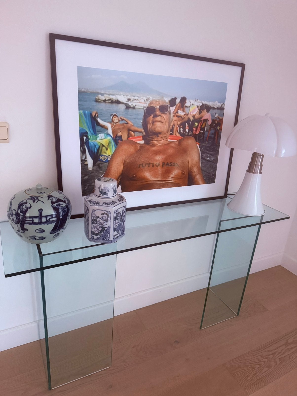 Glazen design sidetable!, Huis en Inrichting, Tafels | Sidetables, Ophalen, Zo goed als nieuw