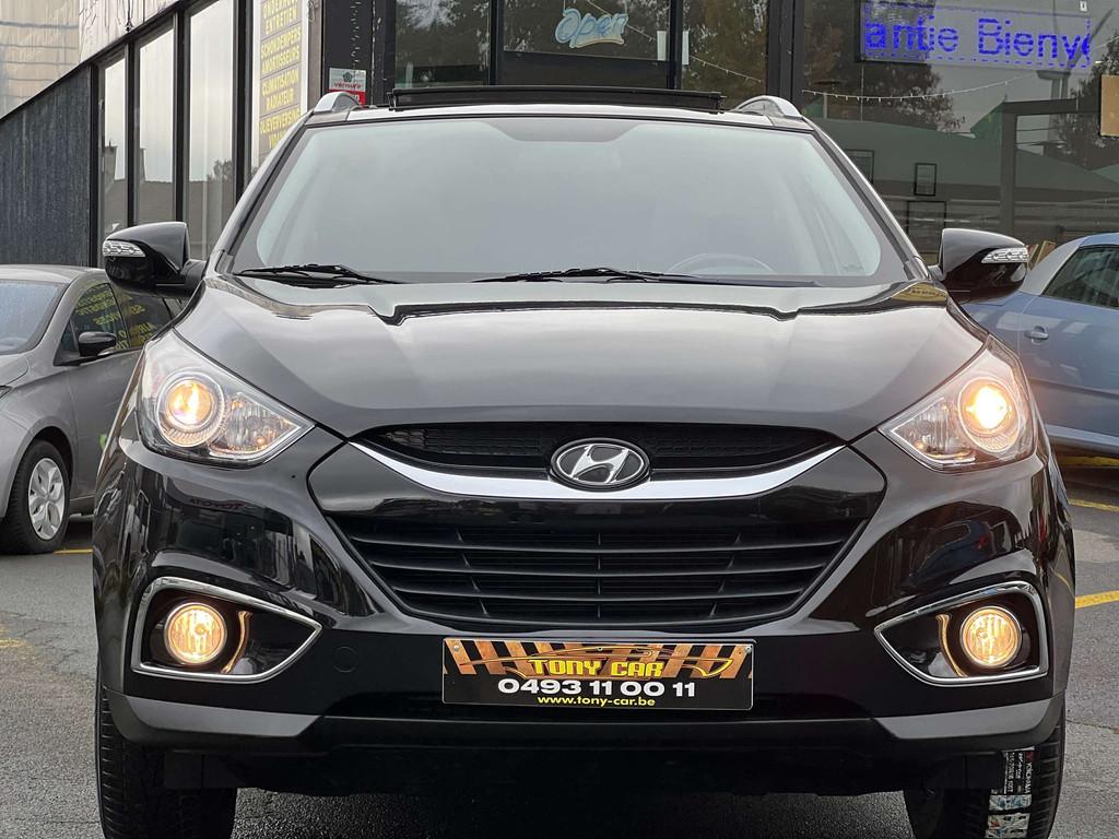 Hyundai ix35 iX35 2.0i 2WD*boîte auto*NAVI*CAMERA*CUIR*PANO, Autos, Cuir, Achat, Entreprise, Noir
