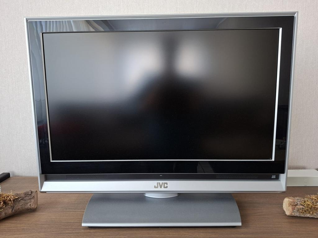 JVC -tv, Zo goed als nieuw, 60 tot 80 cm, Ophalen, Overige merken