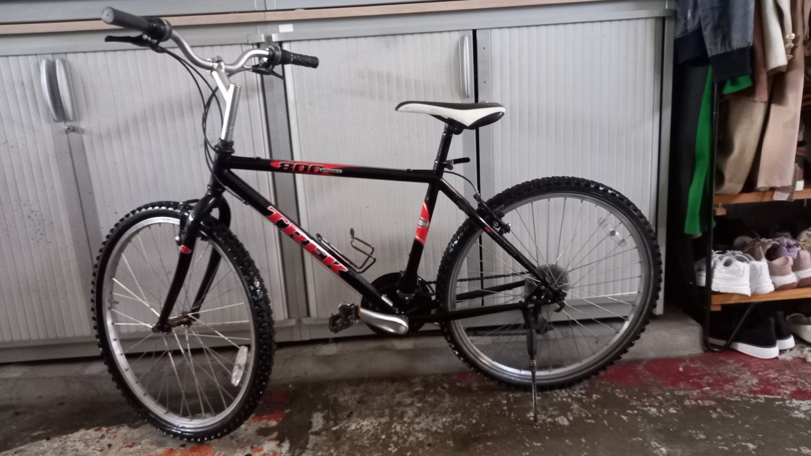 Beou vélo adolescent 26pouces ( très peu utilisé 21vitesses), Enlèvement ou Envoi