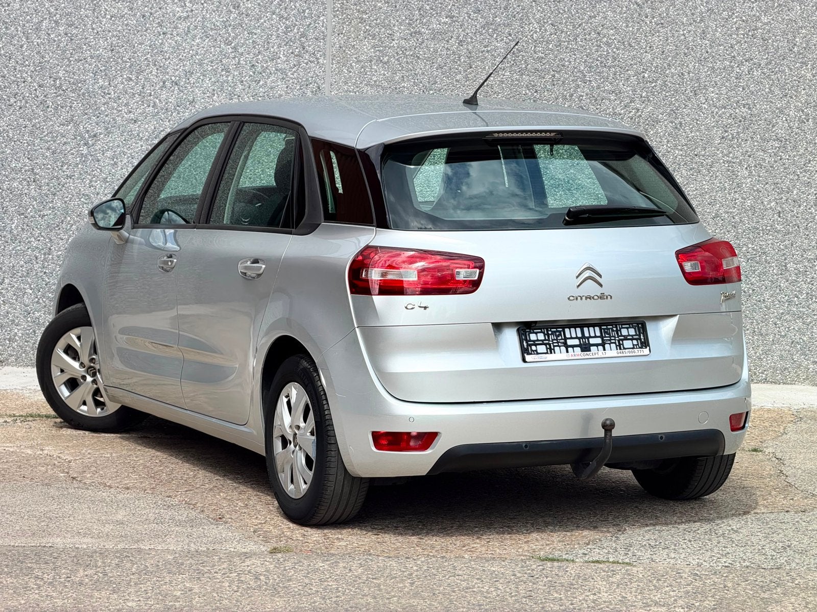 Citroen C4 Picasso 1.2 Essence 2016 EURO 66 feuille rose, Argent ou Gris, Achat, Euro 6, Entreprise