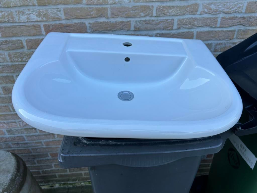 Lavabo wit zg nieuw, Ophalen