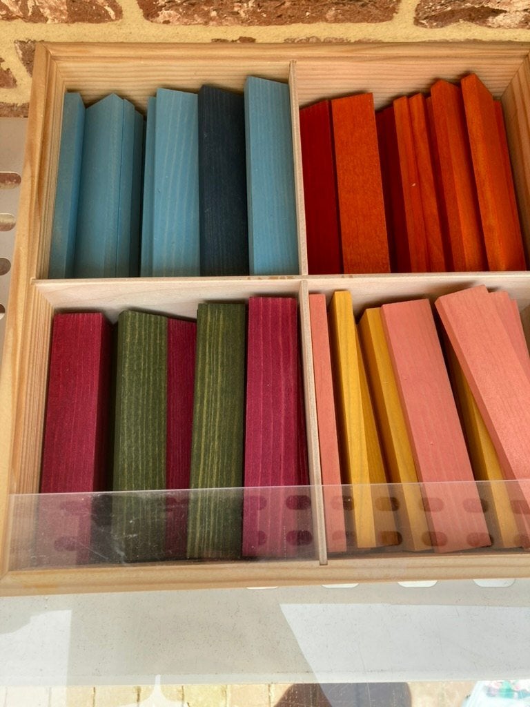 Blocs de construction en bois de couleur Kapla, Enlèvement