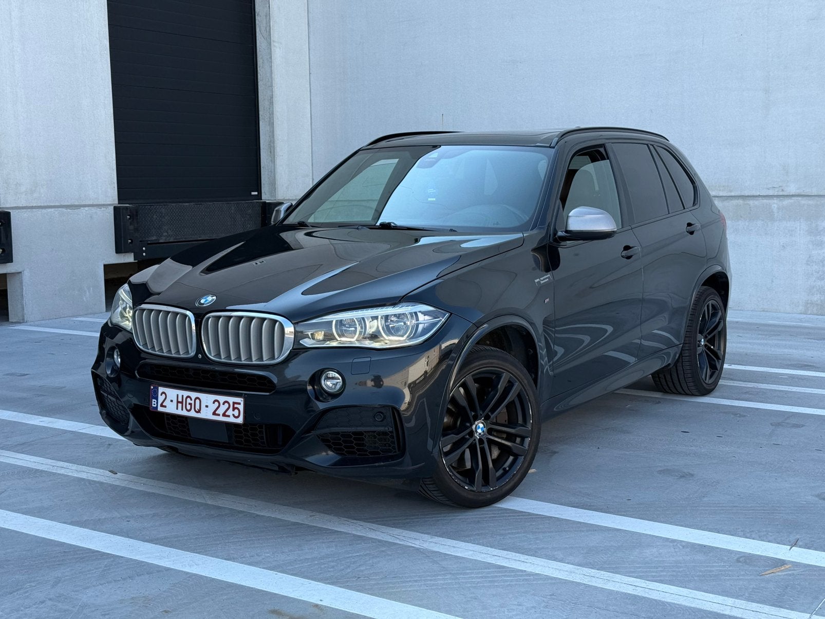 BMW X5 M50d 2014 5pl. 381 pk - EXPORT / HANDELAAR/doehetzelf, Auto's, BMW, Bedrijf, X5, 360° camera, 4x4, ABS, Achteruitrijcamera