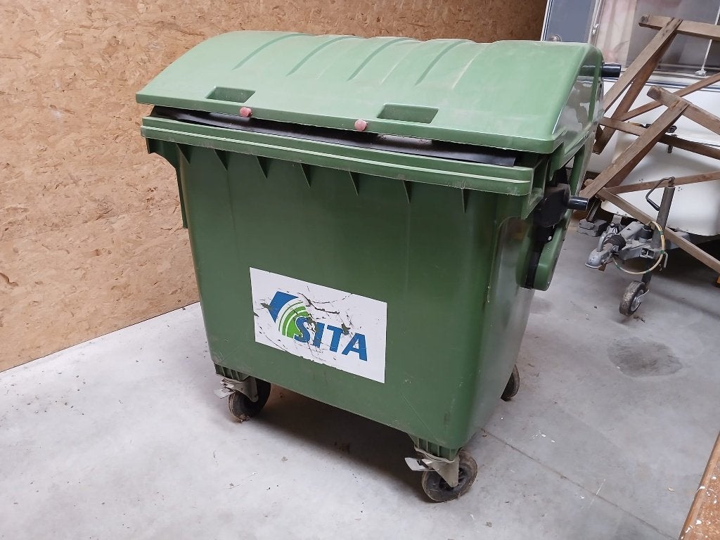 rolcontainer 1100l, Enlèvement