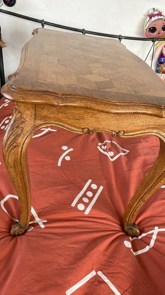 Louis quinze salontafel, Ophalen