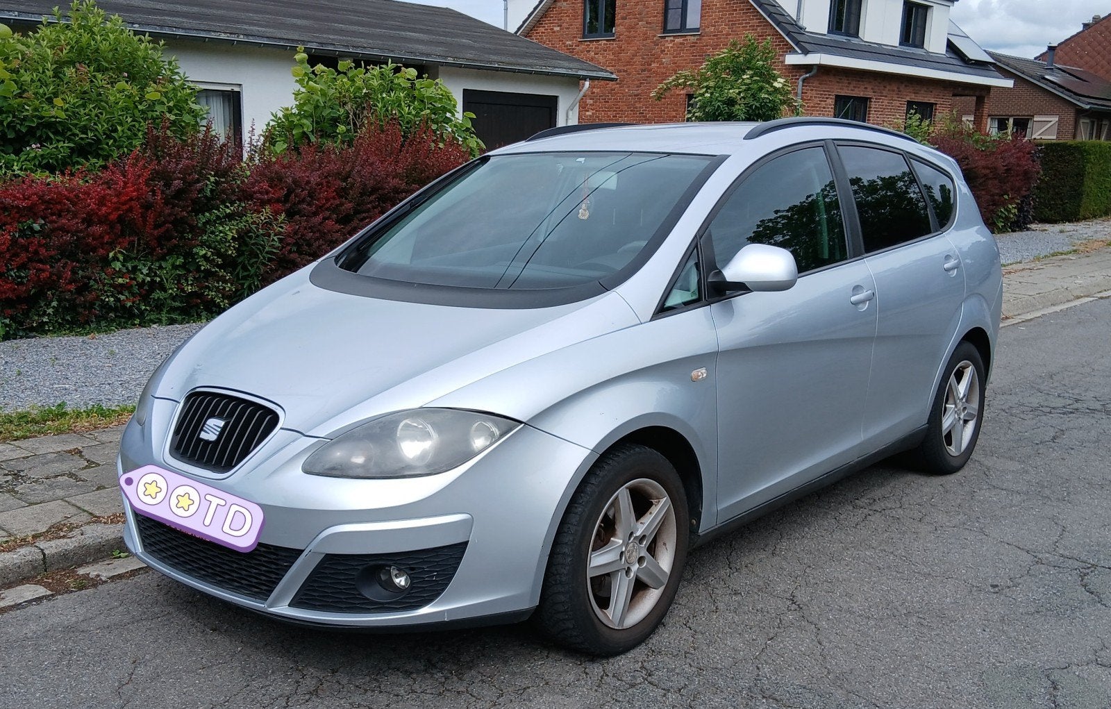 Seat Altea XL 1.6tdi Euro 5, 2011, tres propre, prêt à immat, Autos, Achat, 1586 cm³, 129 g/km, Altea XL