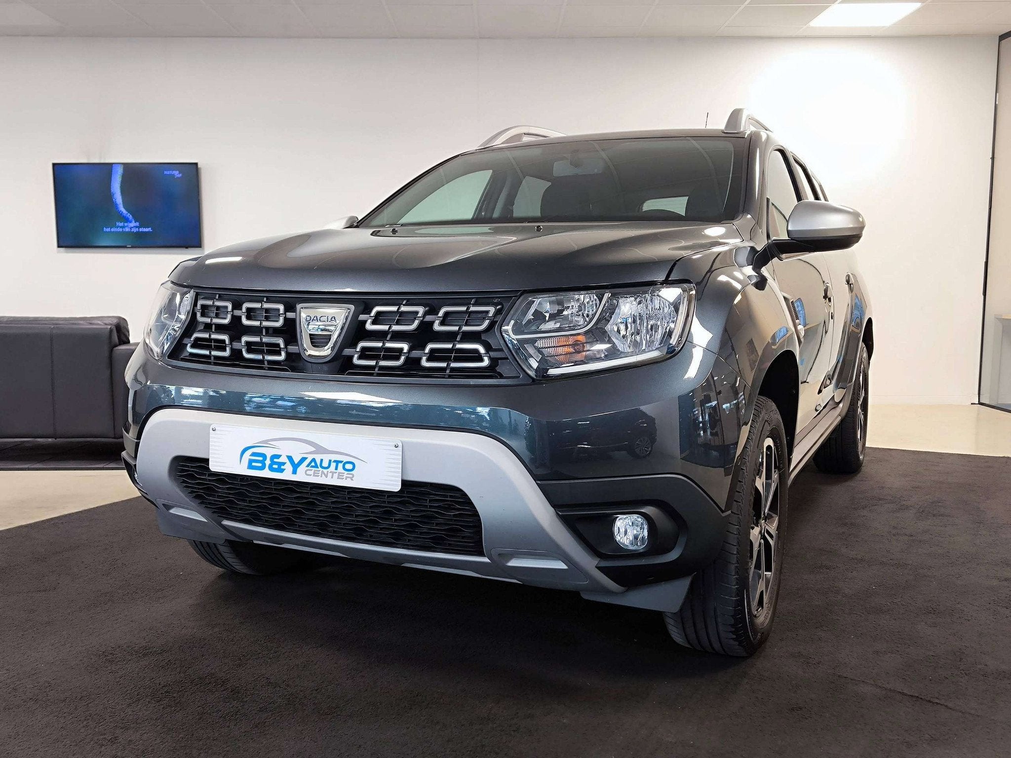 Dacia Duster LPG 1.0 ECO-G Prestige Navi / Carplay / Camera, Voorwielaandrijving, Gebruikt, Duster, https://public.car-pass.be/vhr/f4b51138-1ecf-46ec-97f4-d78b5cf27373