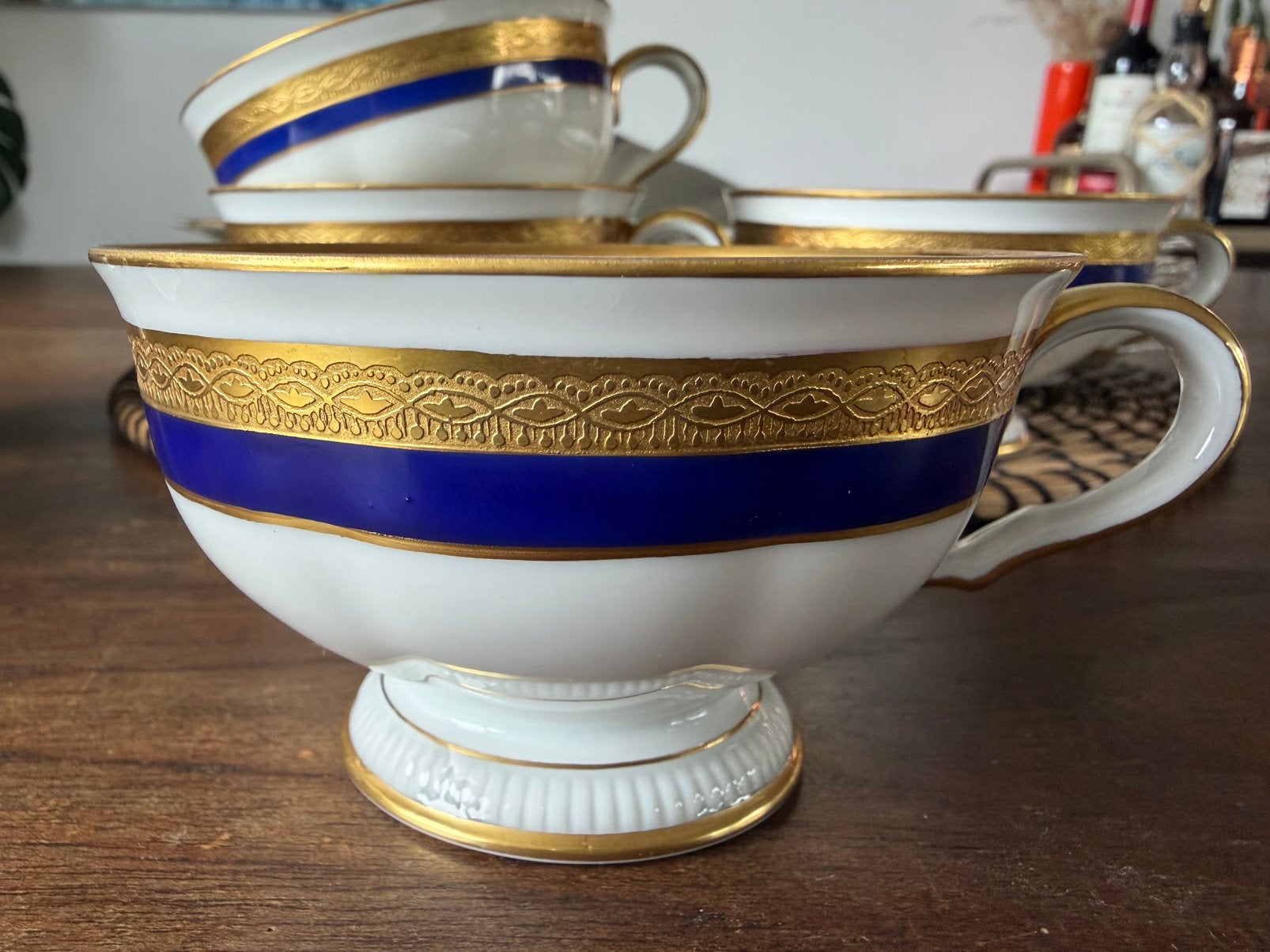 Hutschenreuther porcelein-goud-kobaltblauw, Antiquités & Art, Antiquités | Plateaux, Enlèvement