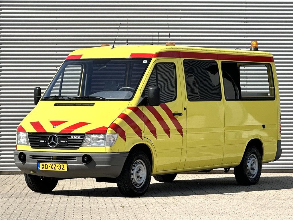 Mercedes-Benz Sprinter 310 D lang/hoog Personenbus 8 zitpl.a, Auto's, Mercedes-Benz, Automaat, Gebruikt, Overige modellen, 2000 kg