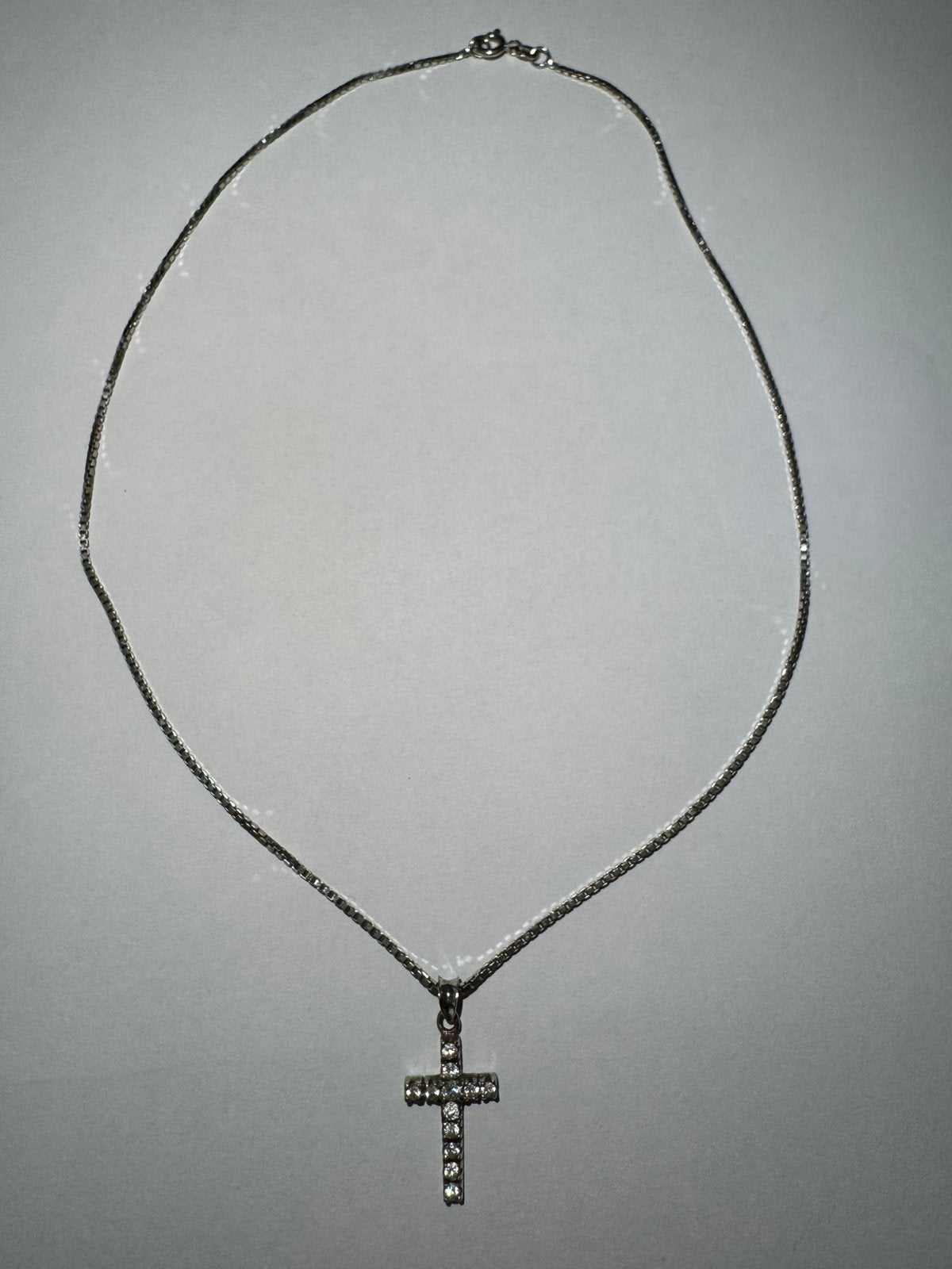 Zilveren ketting met kruisje (verkocht), Ophalen of Verzenden, Zo goed als nieuw
