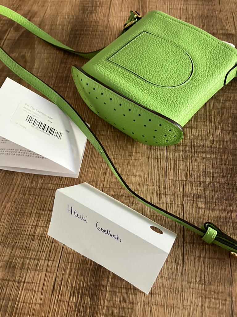 Delvaux pin Toy, Handtassen en Accessoires, Portemonnees, Ophalen of Verzenden, Zo goed als nieuw