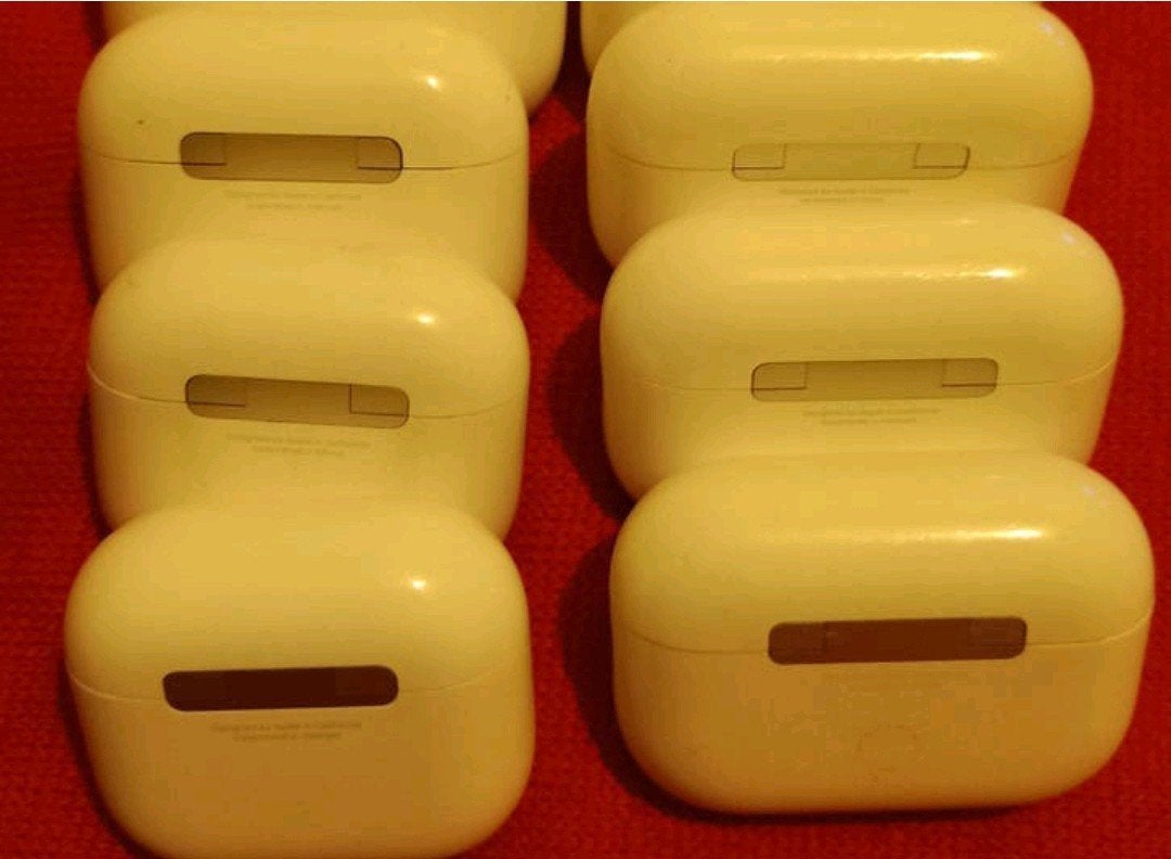 Boîtiers vides d'origine pour tous les modèles AirPods, Enlèvement ou Envoi