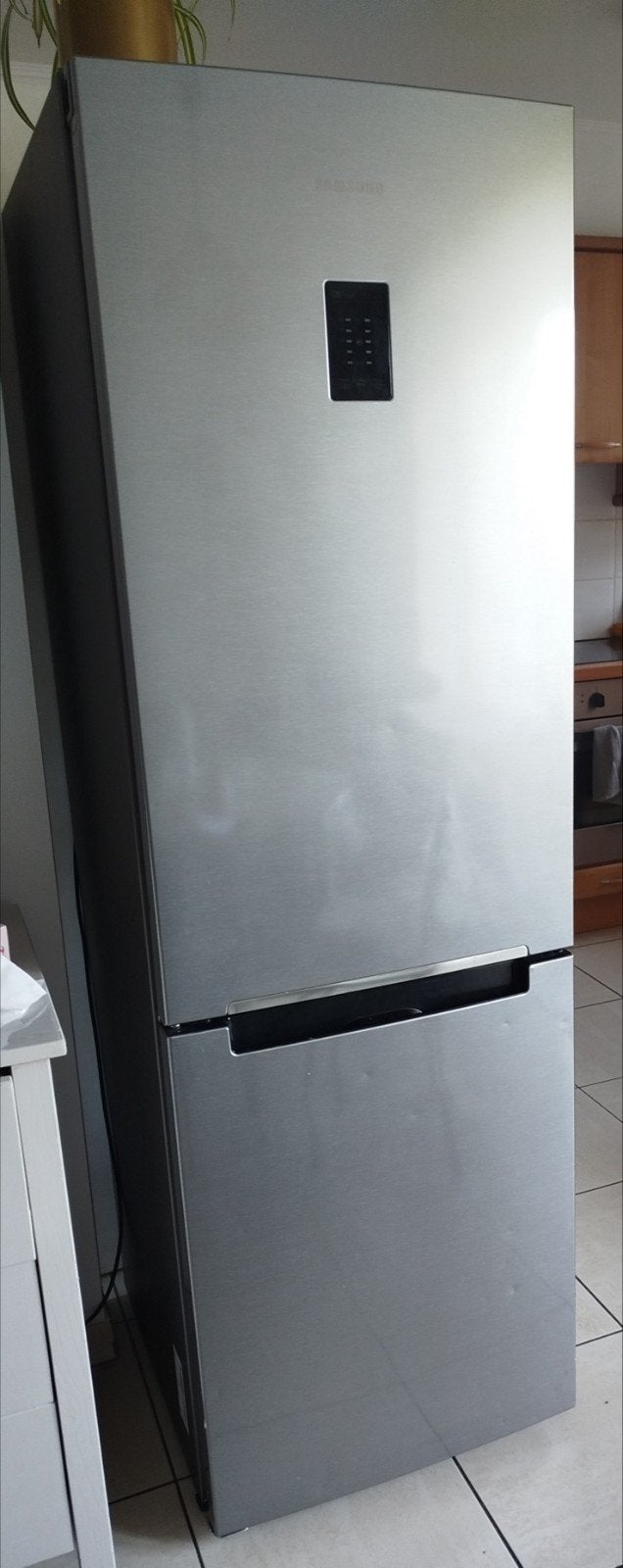 frigo combiné Samsung model RB31FERNBSA, Classe énergétique A ou plus économe, Avec compartiment congélateur, 160 cm ou plus, Enlèvement