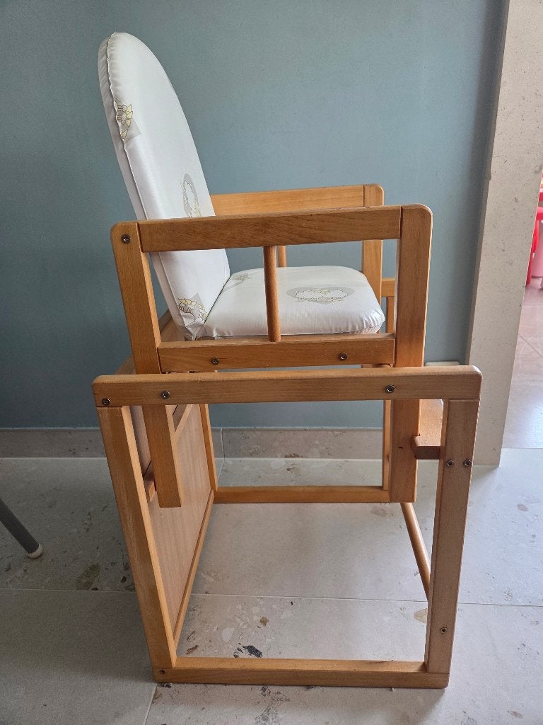 Houten kinderstoel, Kinderen en Baby's, Ophalen, Gebruikt, Meegroeistoel, Aanschuifbaar