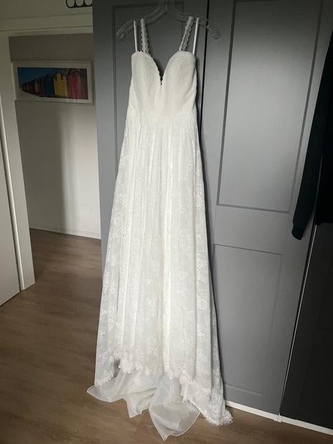 Prachtige trouwjurk – The White One Barcelona – maat 38, Neuf, The White One Barcelona, Blanc, Enlèvement