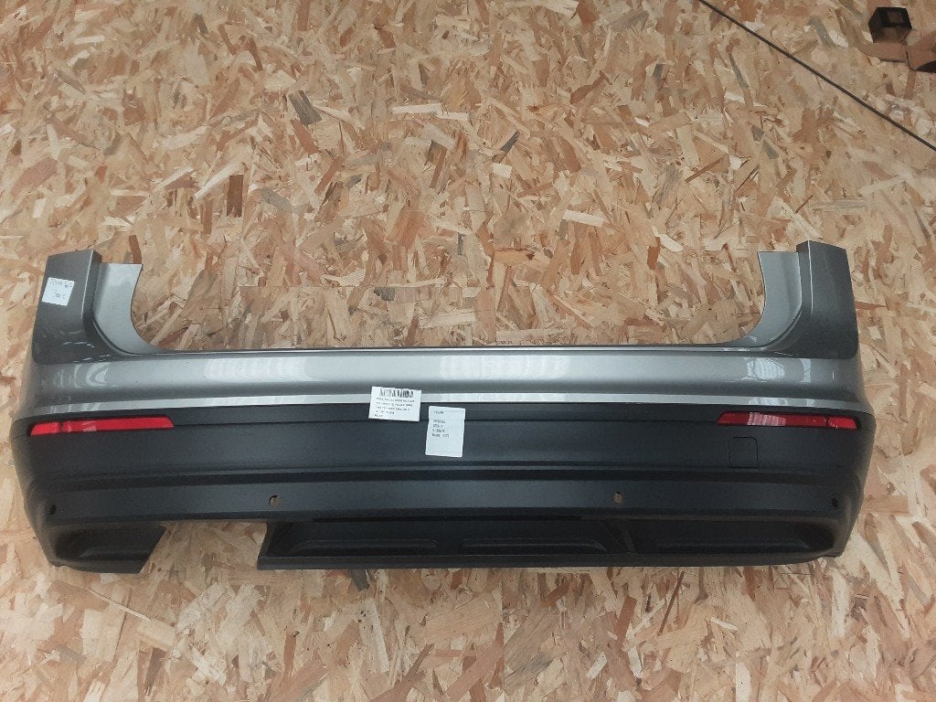 PARE-CHOCS ARRIÈRE Volkswagen Tiguan (AD1) (5NA807417), Autos : Pièces & Accessoires, Arrière, Pare-chocs, Volkswagen, Mevr. I. Hauben