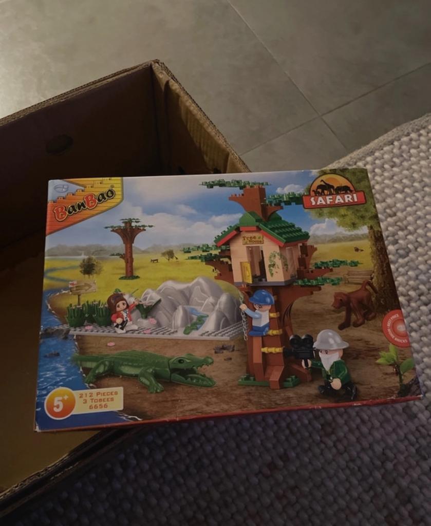 Banbao safari lego-achtig bouwspeelgoed, Ophalen, Zo goed als nieuw