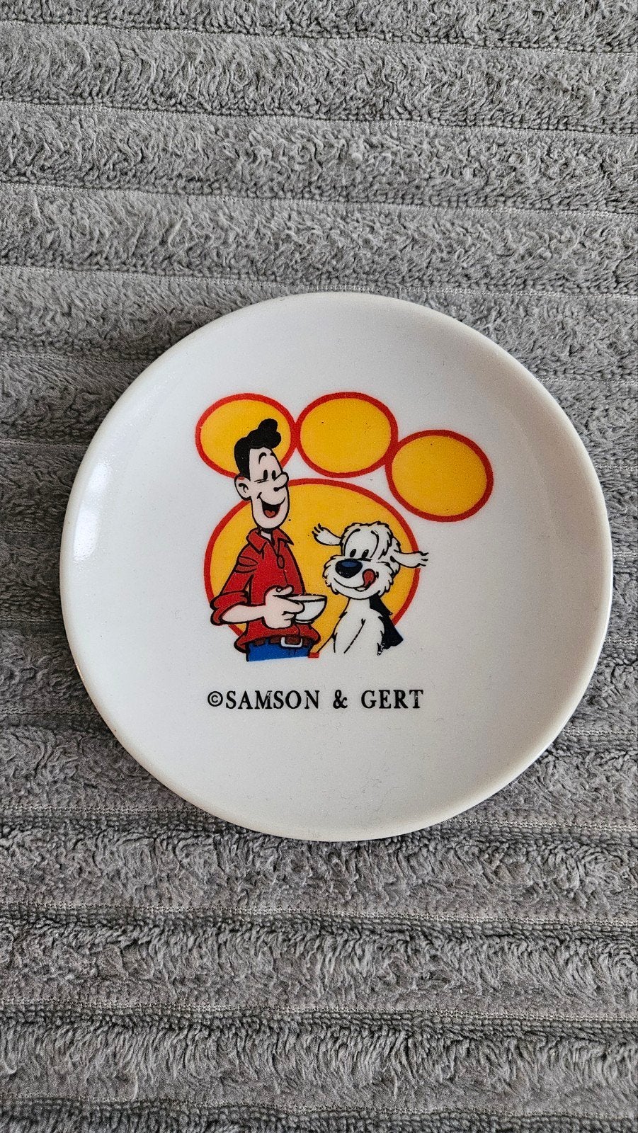 samson en gert porselein keramiek klein bordje, Verzamelen, Ophalen of Verzenden, Zo goed als nieuw, Tv, Gebruiksvoorwerp