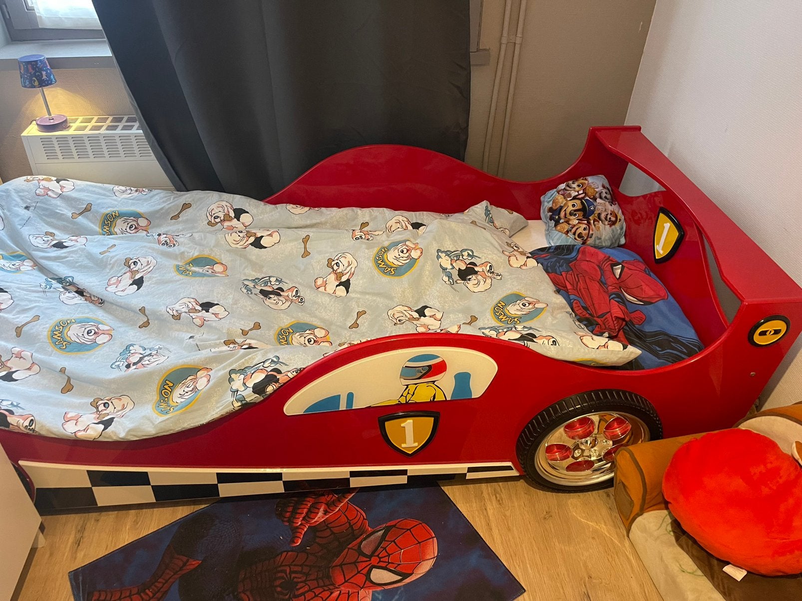 Kinderbed formule 1, Huis en Inrichting, Ophalen, Zo goed als nieuw, Eenpersoons, Rood