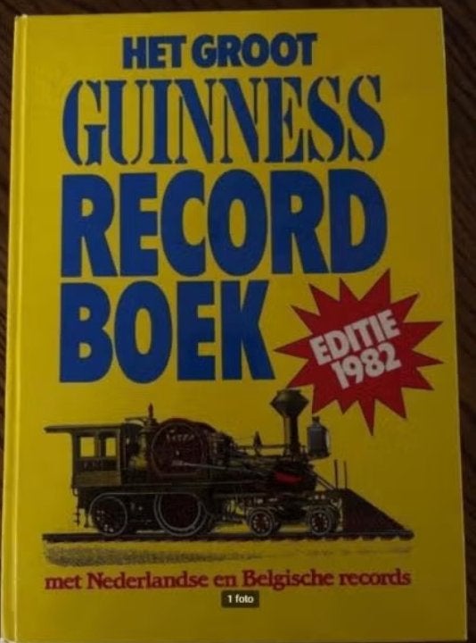 Het groot Guinnes record boek 1982, Boeken, Ophalen of Verzenden, Gelezen