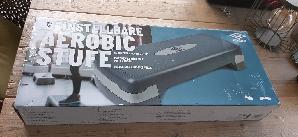 Fitnessopstapbankje umbro, Sport en Fitness, Fitnessmaterialen, Ophalen, Zo goed als nieuw, Benen, Stepbank