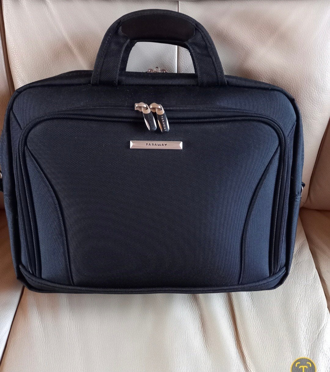 Functionele tas oa voor computer, Ophalen