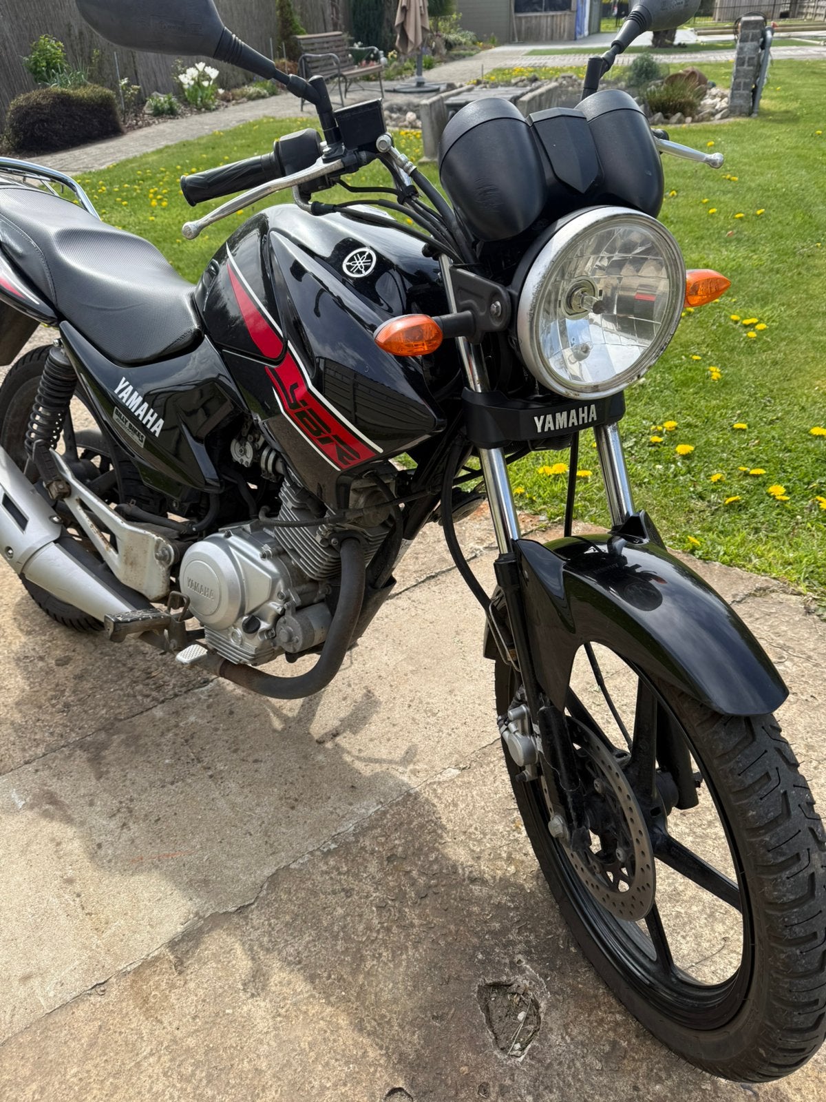Ubr 125, Motoren, Particulier