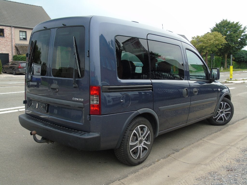 Opel Combo 1.4i Benzine *2008 **Dubbele schuifdeuren, Autos, Opel, https://public.car-pass.be/vhr/e8141ed1-736e-4c76-b1a1-2858ecf0c492