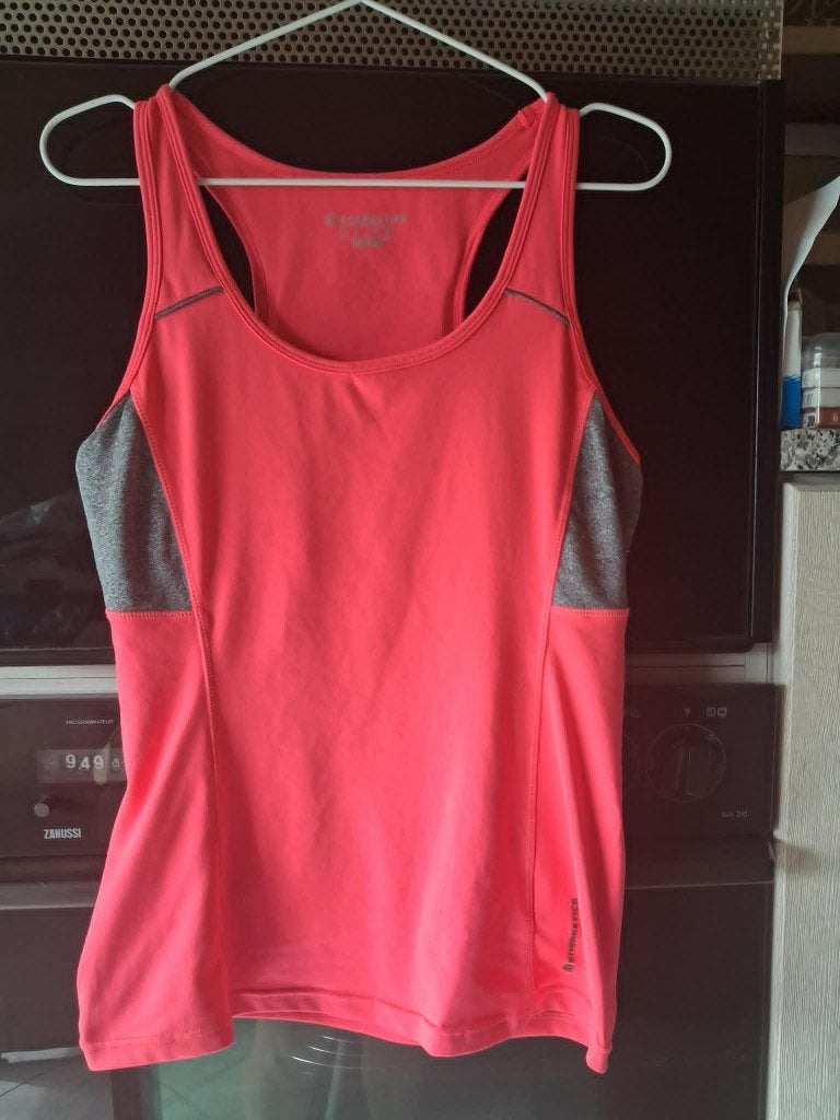 sport shirt roze merk energetics dry plus d40 f42 –als nieuw, Vêtements | Femmes, Vêtements de sport, Taille 38/40 (M), Enlèvement ou Envoi