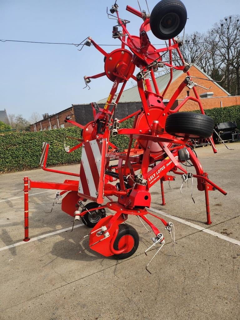 LELY LOTUS 675 CIRKELSCHUDDER *VERKOCHT*, Ophalen, Weidebouw