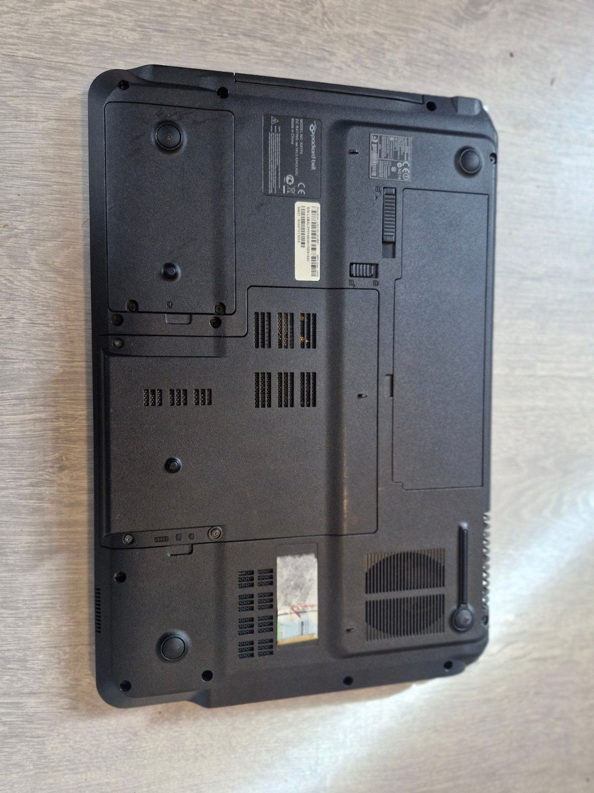 notitieboek, Computers en Software, Gebruikt, 2 tot 3 Ghz, 1 terra possible mais ne contient que 250 giga, 8 GB