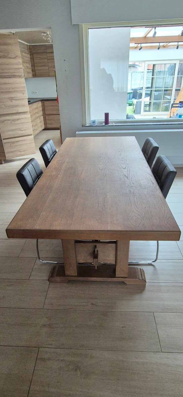 Massief eikenhouten eettafel, Ophalen