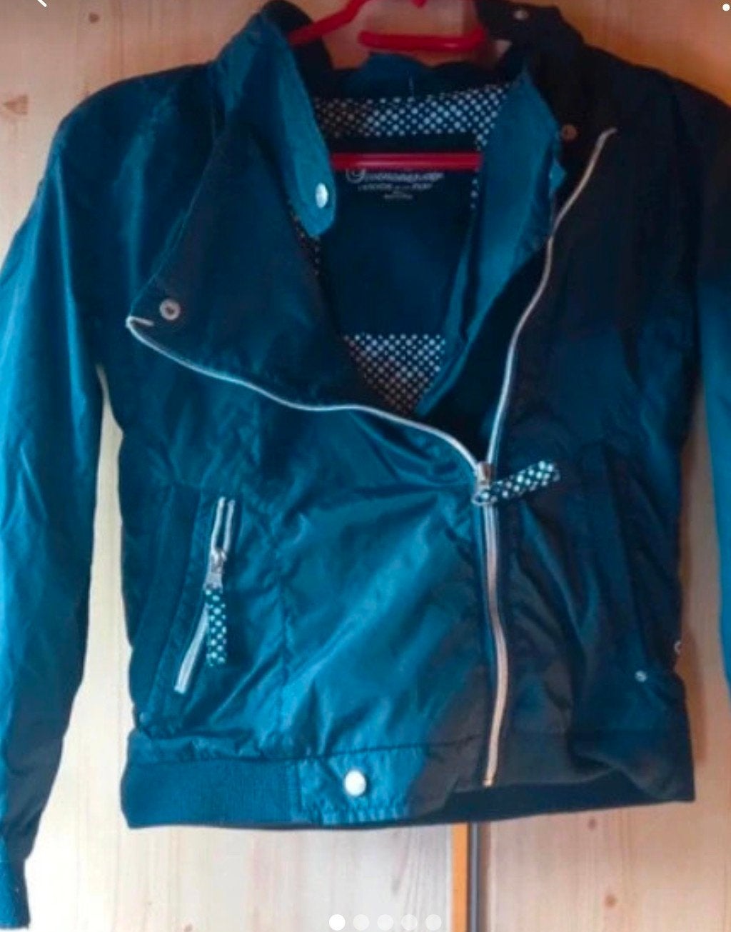 Meisjesjas 717 voor stoere meiden mt 146, Kinderen en Baby's, Kinderkleding | Maat 146, Ophalen of Verzenden