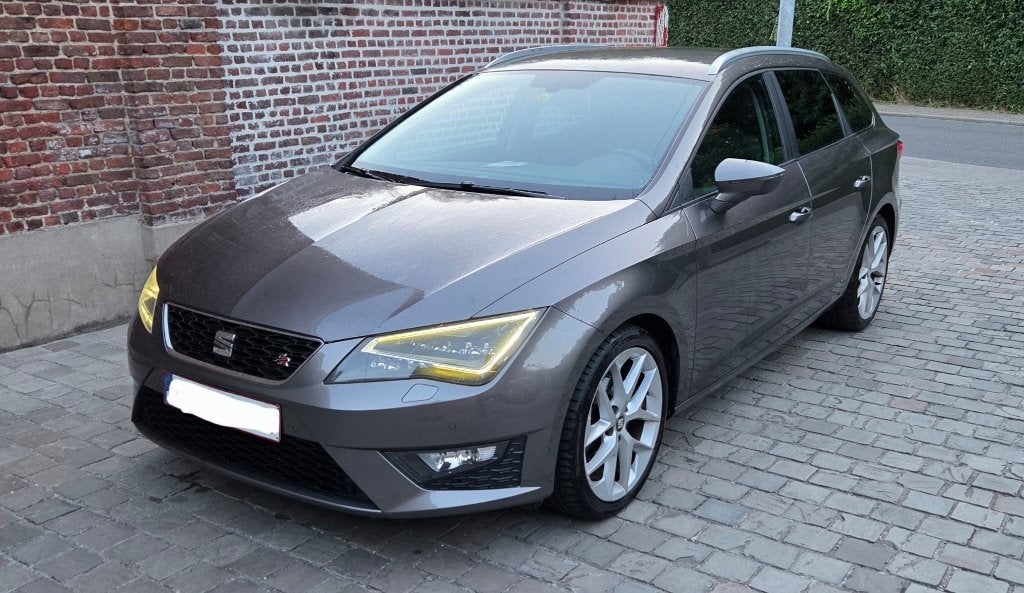 Seat Leon FR 1.4 Gekeurd Voor Verkoop, Auto's, Voorwielaandrijving, Stof, 4 cilinders, Leon