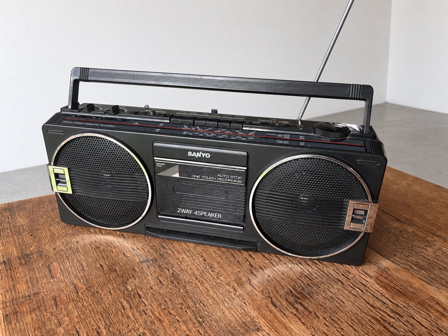 Magnétophone boombox/radio Vintage Sanyo M9709L, Enlèvement ou Envoi, Utilisé, Radio