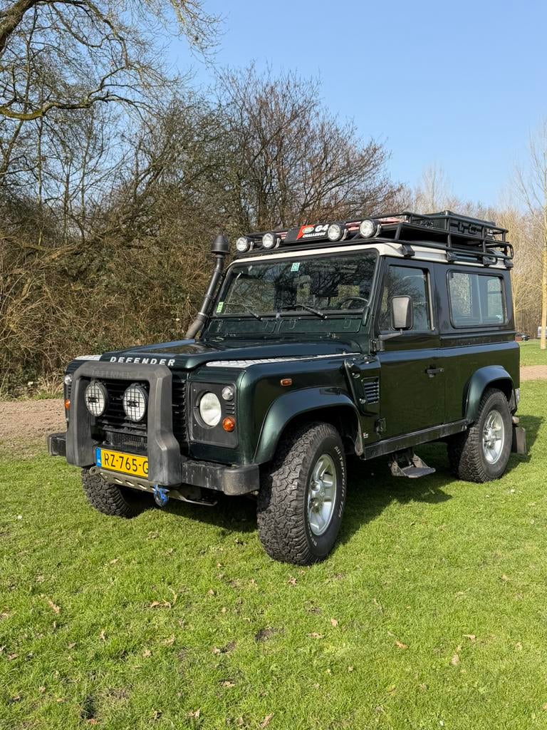 Land Rover Defender 90 TD5 Hard Top 2001, Auto's, Zwart, Leder en Stof, Defender, Vierwielaandrijving
