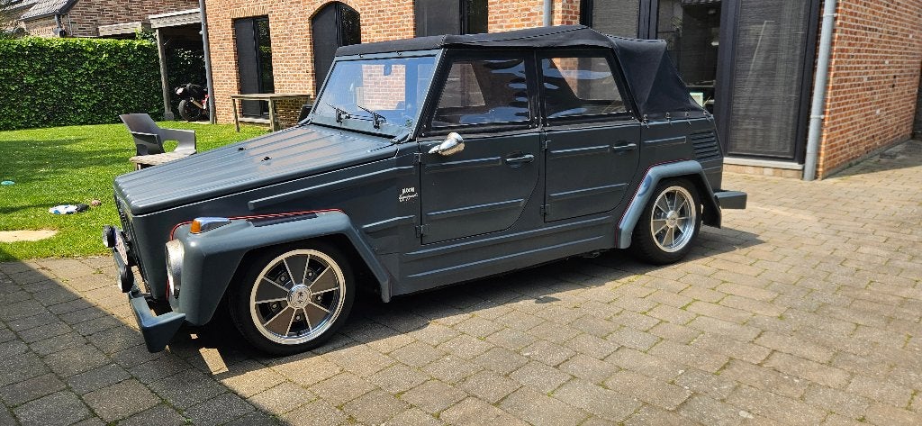 Volkswagen 181 (VW Kubel), Autos, 4 portes, Cabriolet, 35 kW, Noir