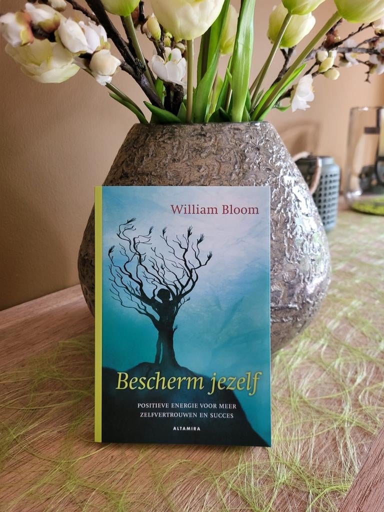 William Bloom - Bescherm jezelf, Boeken, Esoterie en Spiritualiteit, Ophalen of Verzenden, William Bloom