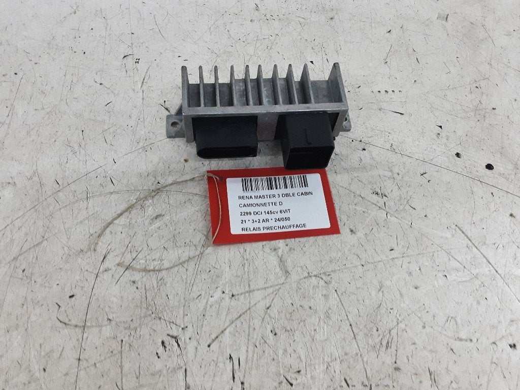 VOORGLOEI RELAIS Renault (271202380R), Gebruikt, Renault, Mevr. I. Hauben, Rue de l'Espoir 34 34
4030  GRIVEGNÉE, BE