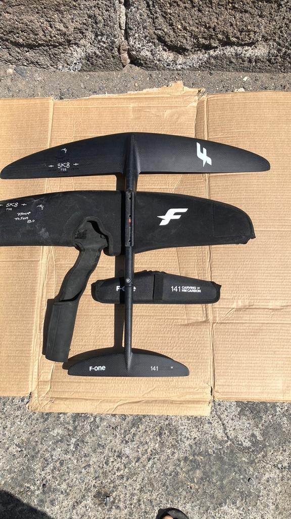Foil F-one SK8 750, Enlèvement, Comme neuf
