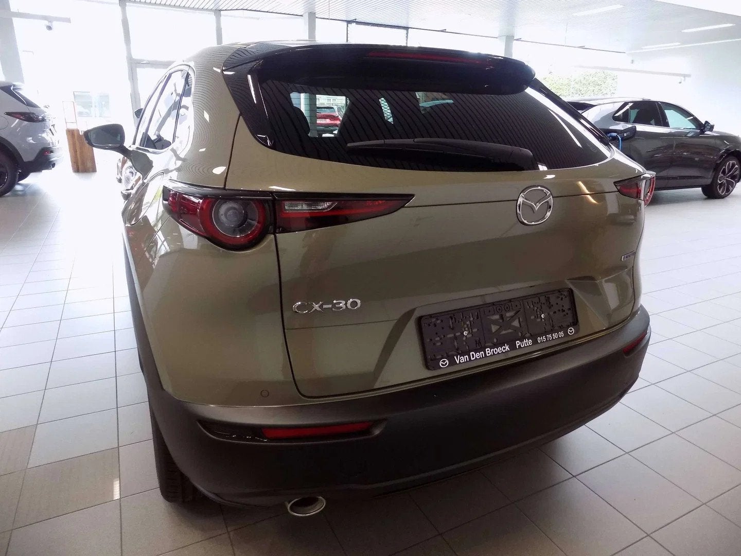 Mazda CX-30 2.0i SKYACTIV-X MHE Homura Automaat! (bj 2025), Auto's, Automaat, 1998 cc, Stof, Gebruikt