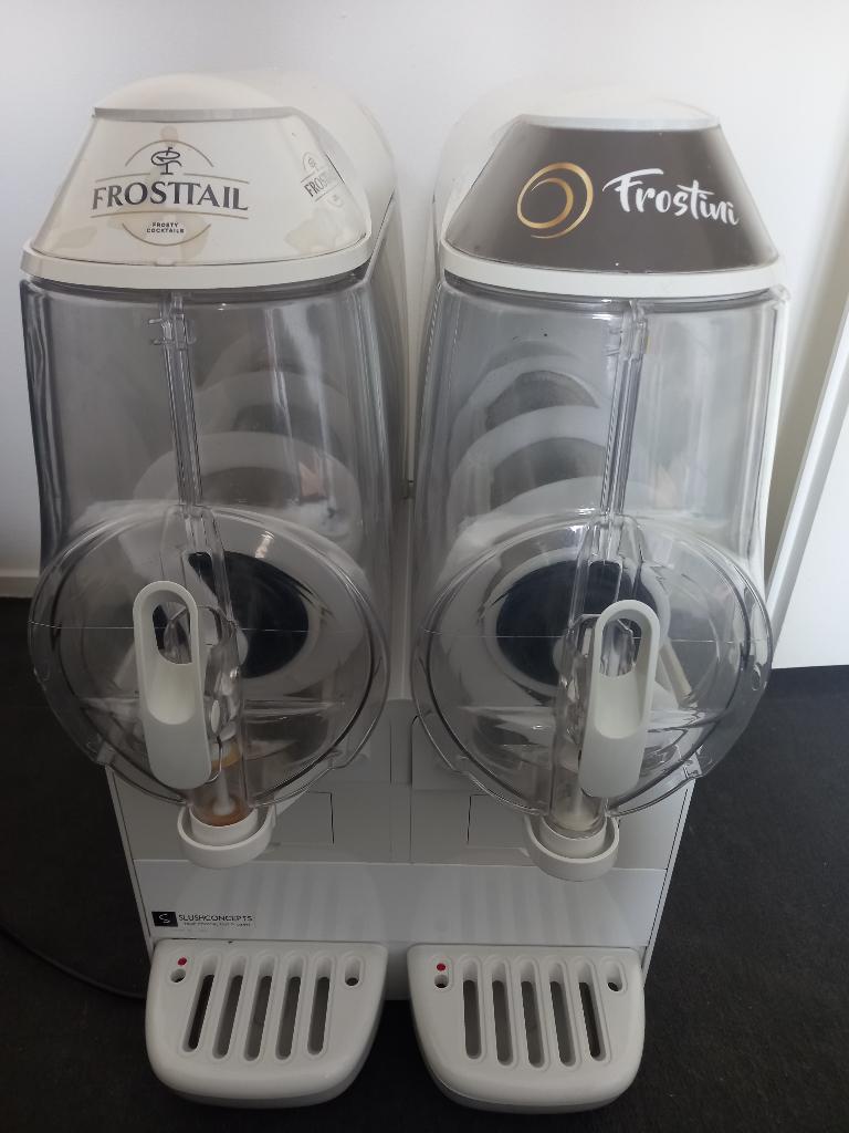 SLUSH IJS MACHINE 2 x 10 LTR, Elektronische apparatuur, Ophalen, Gebruikt