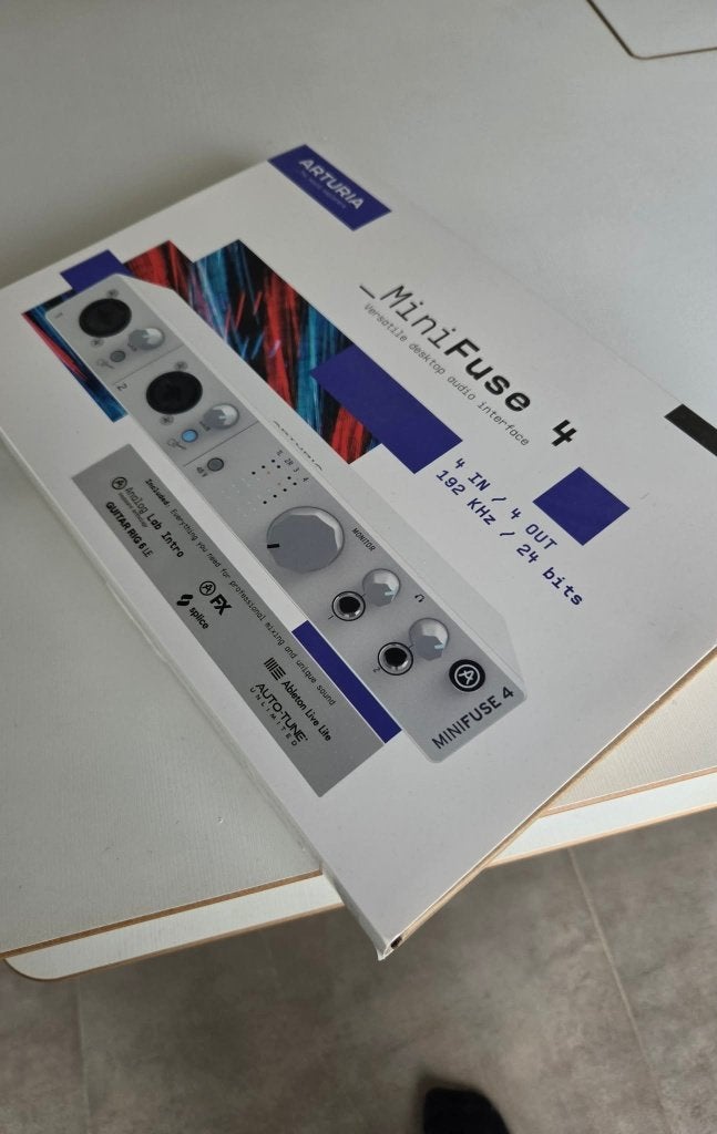 Arturia MiniFuse 4, Muziek en Instrumenten, Ophalen of Verzenden, Zo goed als nieuw
