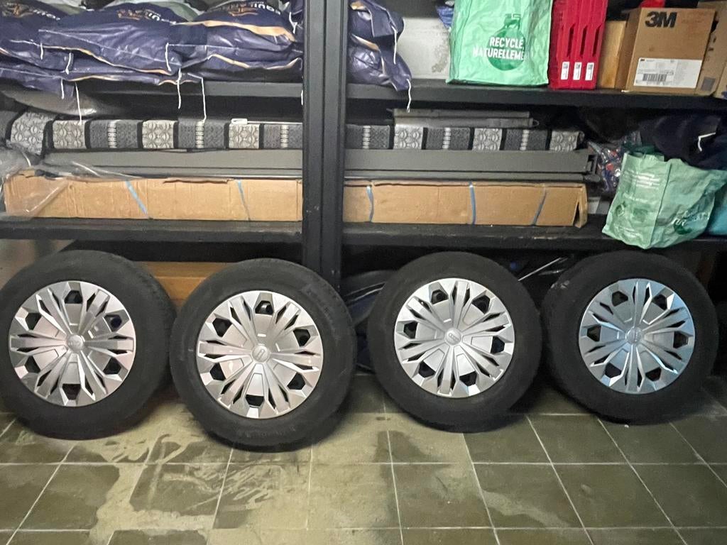 Jante audi q3, Autos : Pièces & Accessoires, Pneus & Jantes, Enlèvement, Pneus hiver, Pneu(s)
