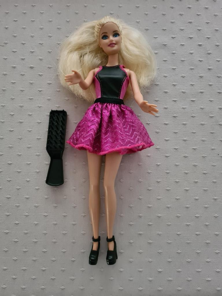 Barbie Fashion - Mattel, Kinderen en Baby's, Ophalen of Verzenden, Zo goed als nieuw, Barbie