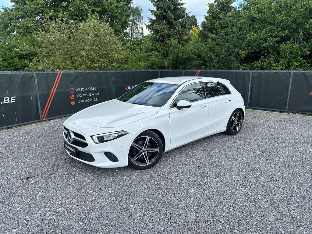 Mercedes-Benz A 180 AUT | AIRCO | NAVI | H-LEDER | CAMERA |, Auto's, Automaat, 4 deurs, 4 cilinders, Wit